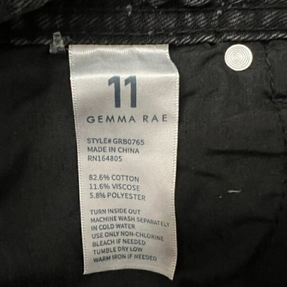 GEMMA Rae Junior's Jeans 90's Straight High Rise Black Distressed - Picture 6 of 6